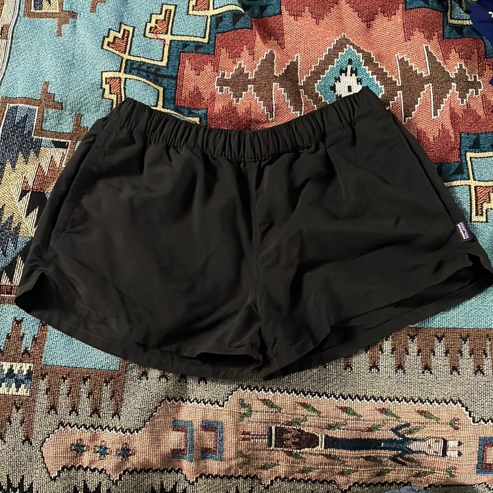 Patagonia barely baggies short